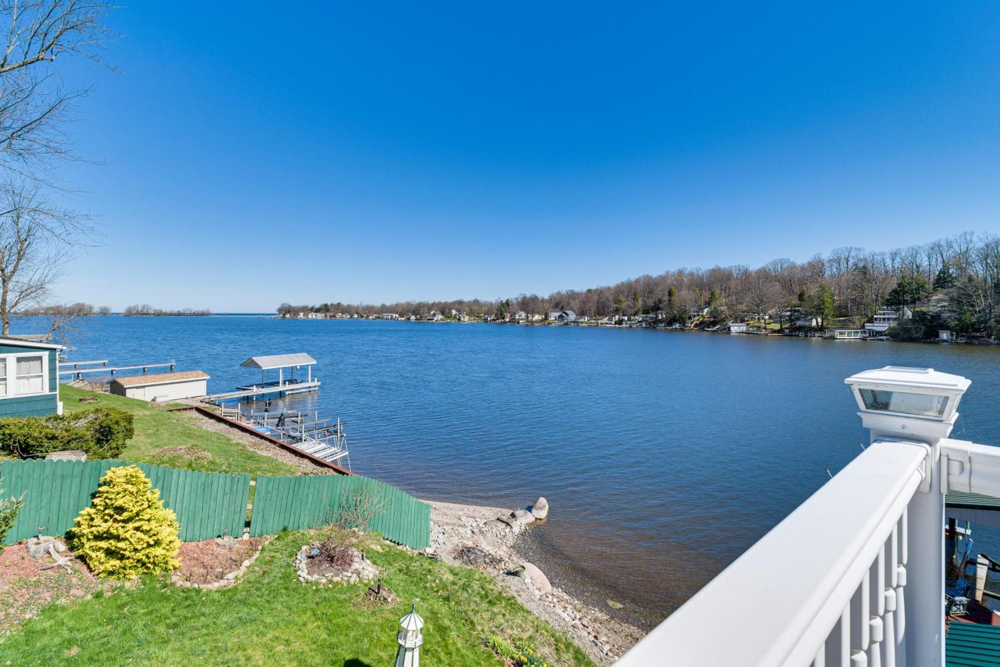 Waterfront Wolcott Vacation Rental With Deck And Views מראה חיצוני תמונה