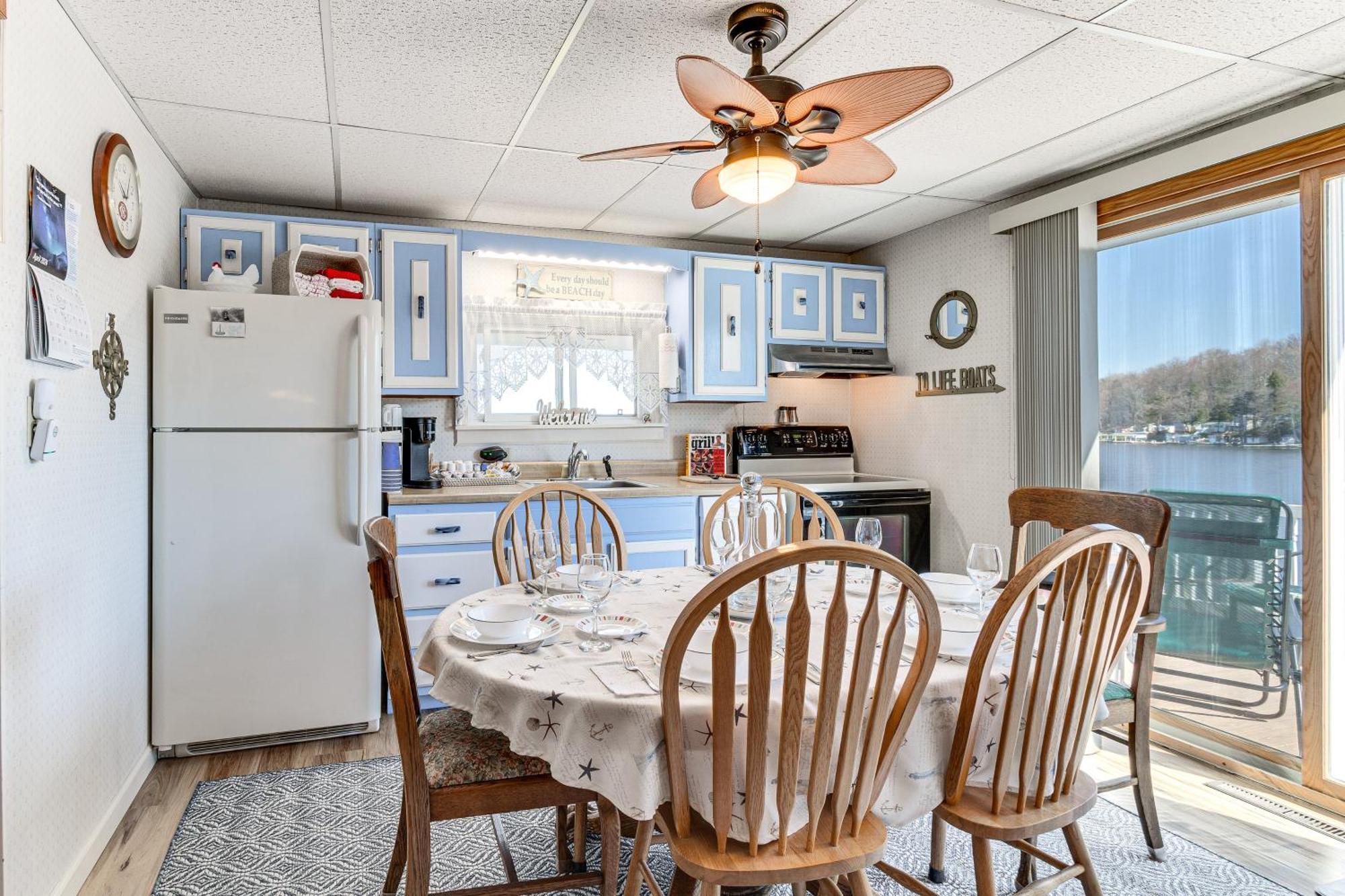 Waterfront Wolcott Vacation Rental With Deck And Views מראה חיצוני תמונה