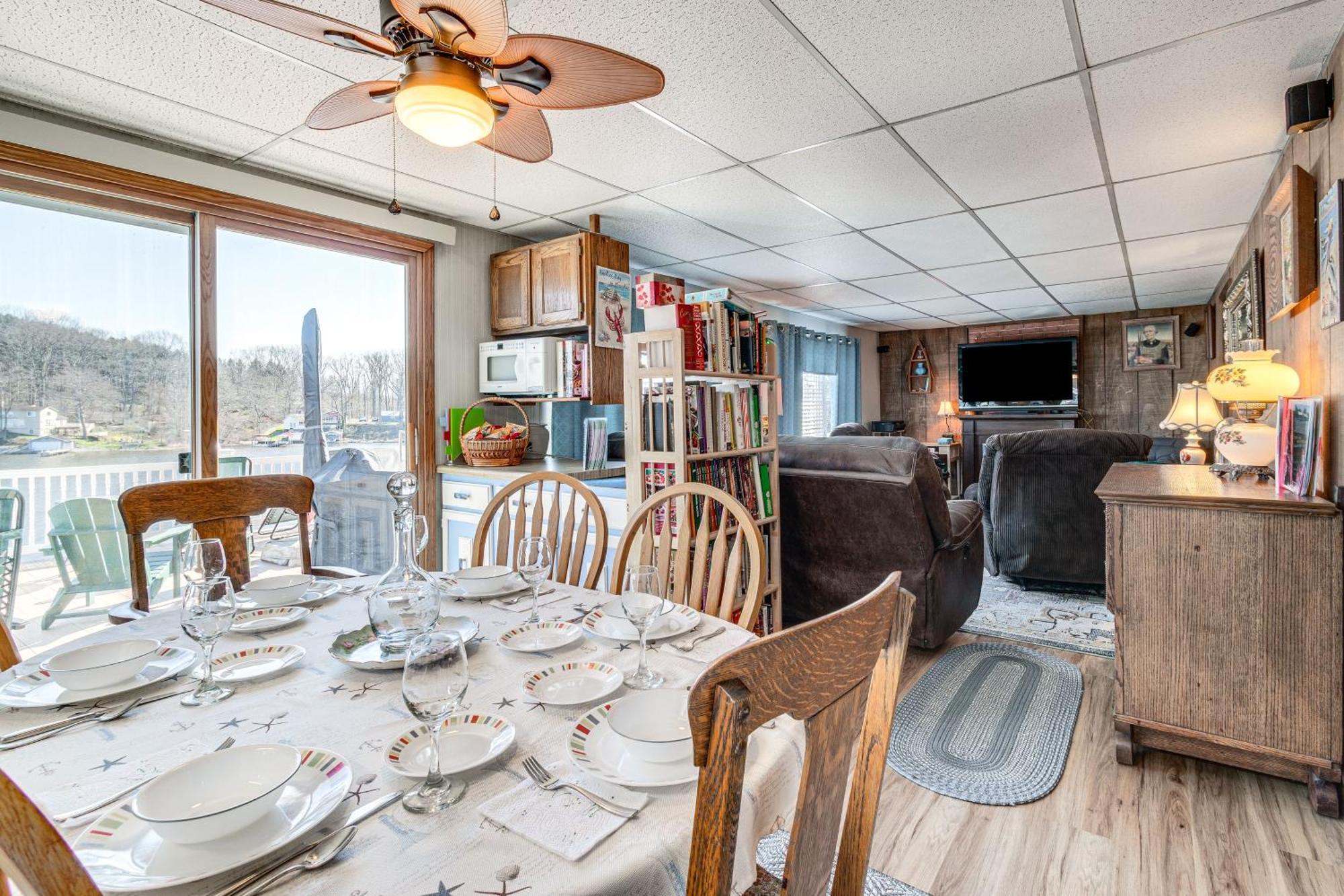 Waterfront Wolcott Vacation Rental With Deck And Views מראה חיצוני תמונה